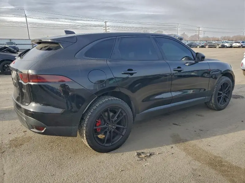 2017 JAGUAR F-PACE   