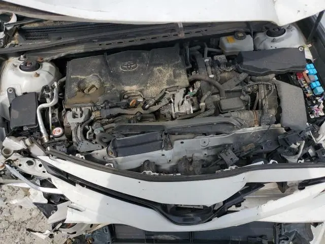 2018 TOYOTA CAMRY LE