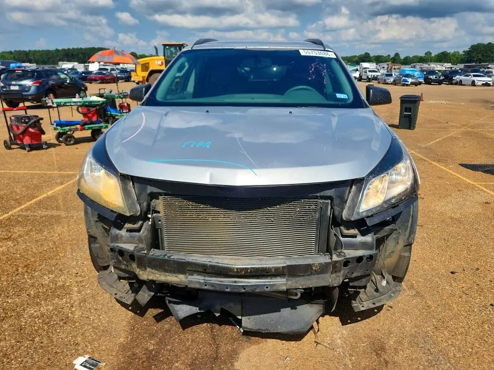 2017 CHEVROLET TRAVERSE LS  