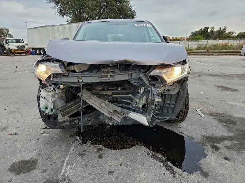 2017 MITSUBISHI OUTLANDER ES  