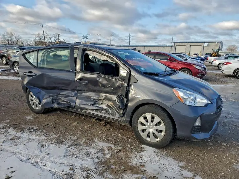 2014 TOYOTA PRIUS C   