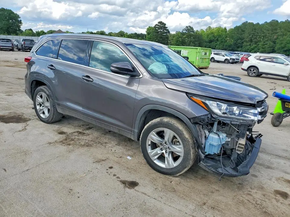 2019 TOYOTA HIGHLANDER LIMITED  