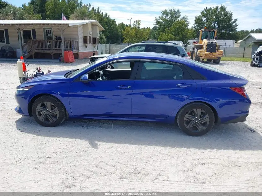 2022 HYUNDAI ELANTRA HYBRID BLUE