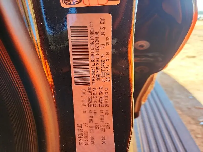 2019 RAM 1500 LARAMIE  