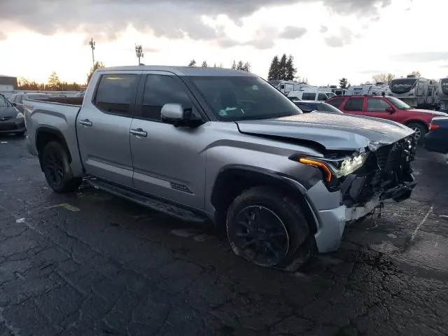 2025 TOYOTA TUNDRA CREWMAX LIMITED  