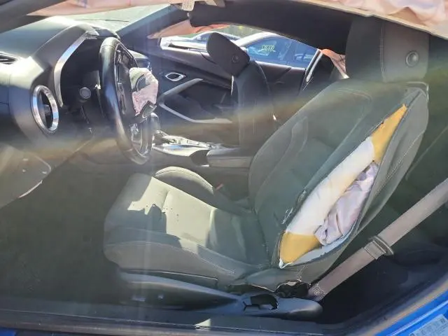 2017 CHEVROLET CAMARO LT  