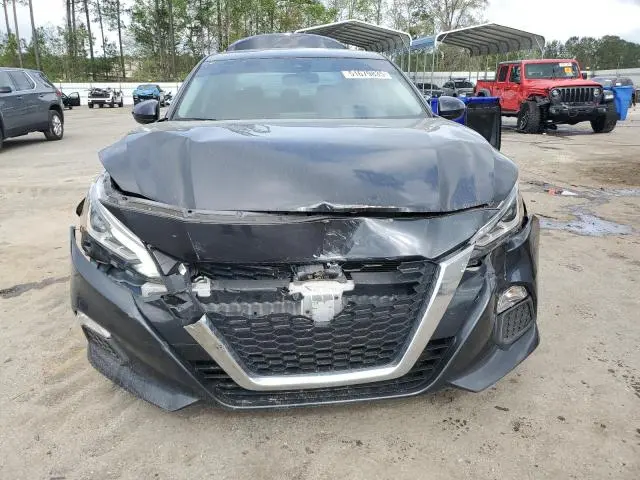 2022 NISSAN ALTIMA SV  