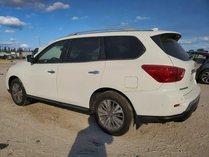2020 NISSAN PATHFINDER SV  