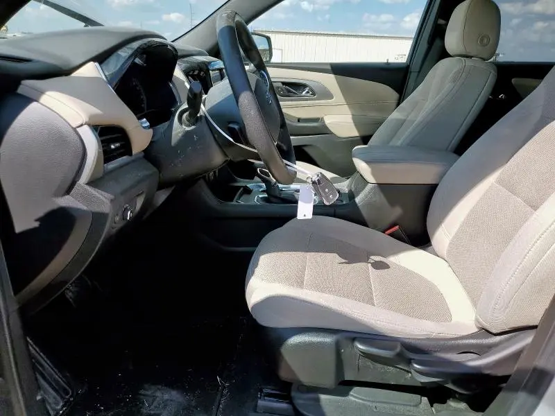 2022 CHEVROLET TRAVERSE LS  