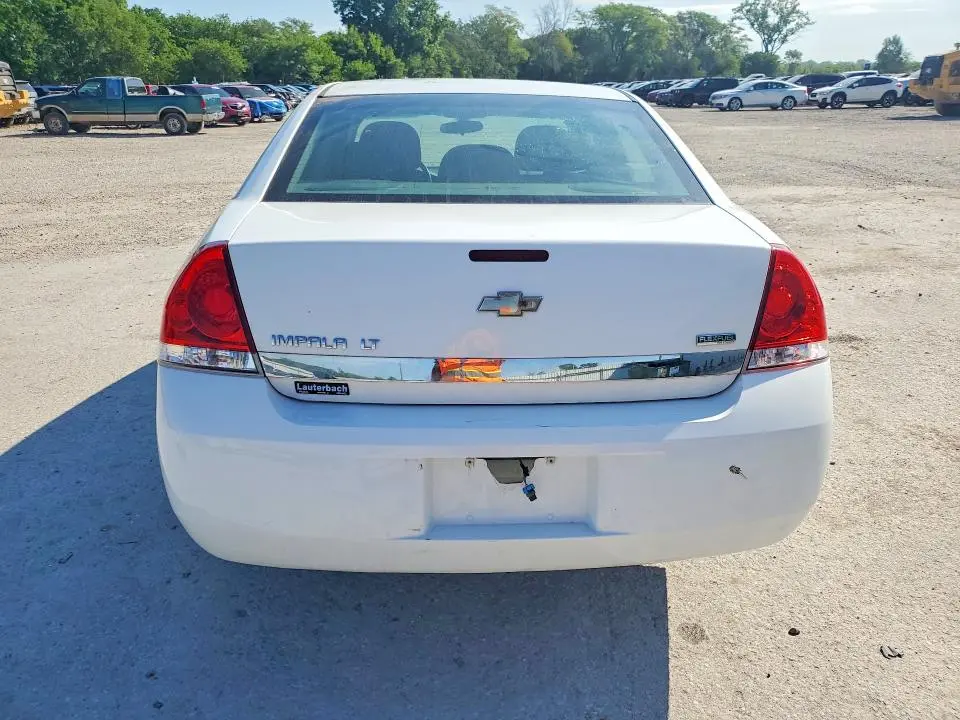 2011 CHEVROLET IMPALA LT  