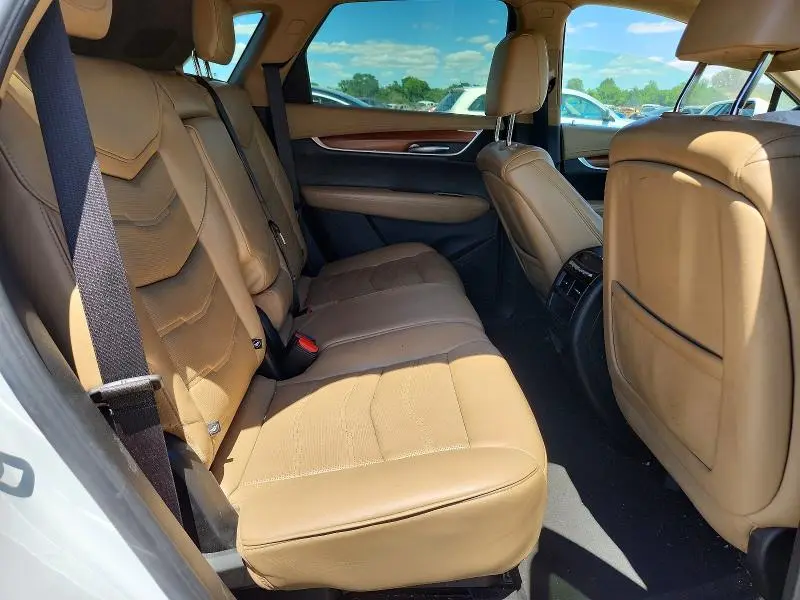 2018 CADILLAC XT5 PLATINUM  