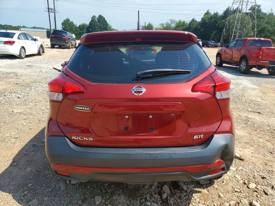 2019 NISSAN KICKS SR  