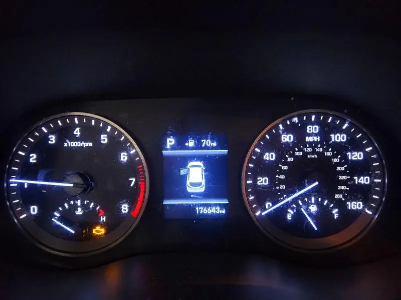 2019 HYUNDAI TUCSON SE  