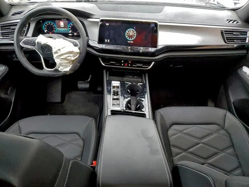 2024 VOLKSWAGEN ATLAS CROSS SPORT SE  