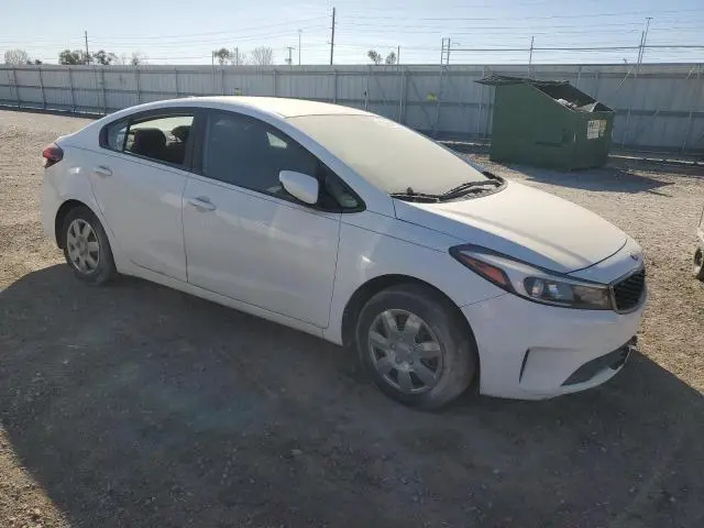 2017 KIA FORTE LX  