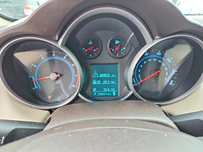 2012 CHEVROLET CRUZE LT  