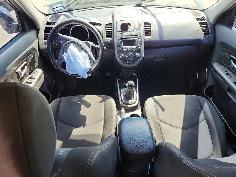 2013 KIA SOUL +  