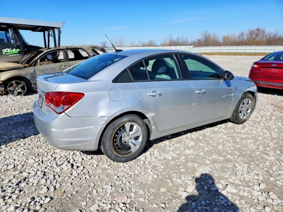 2014 CHEVROLET CRUZE LS  
