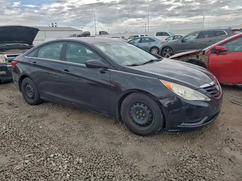 2011 HYUNDAI SONATA GLS  