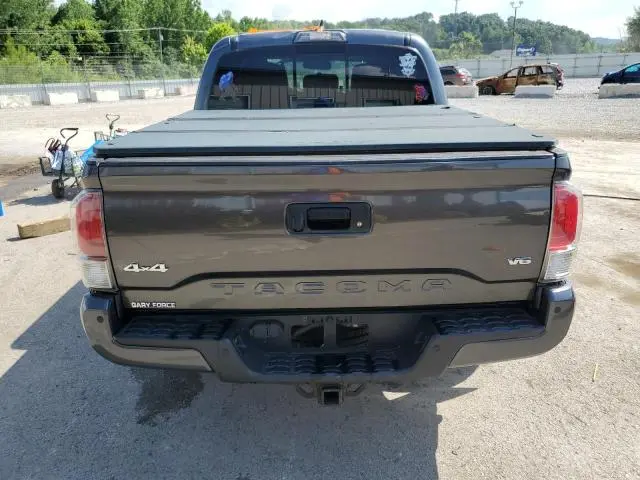 2017 TOYOTA TACOMA DOUBLE CAB  