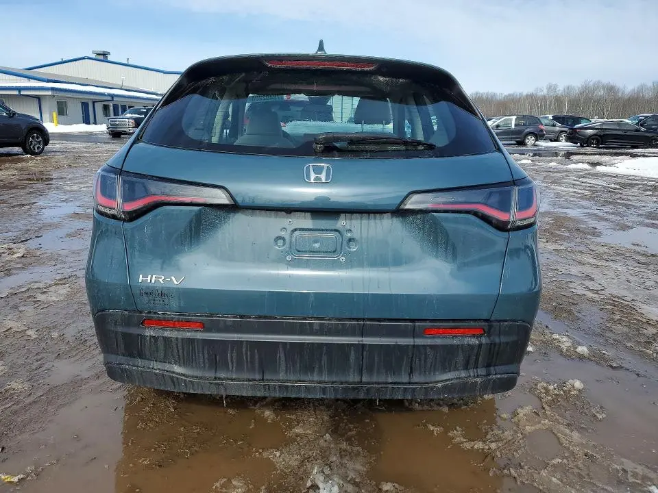 2024 HONDA HR-V LX  