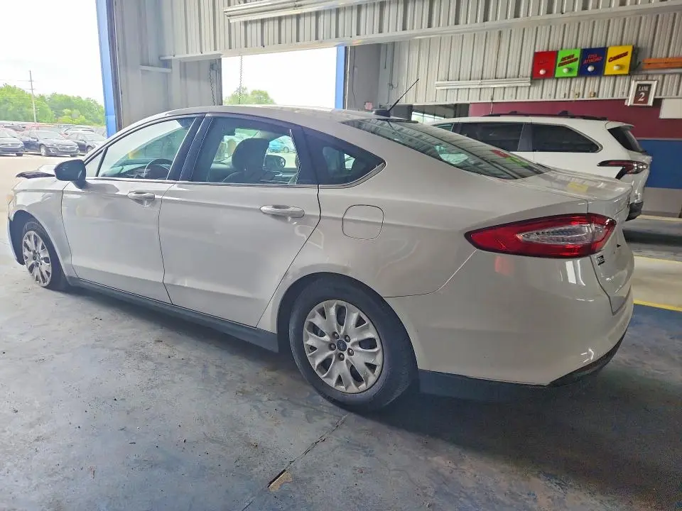 2013 FORD FUSION S  