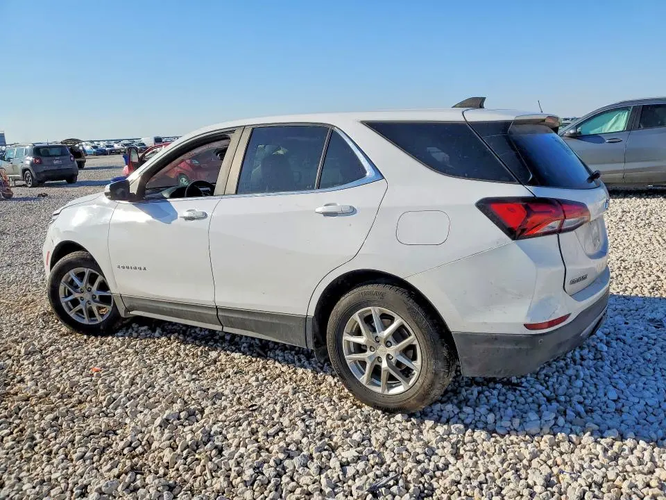 2022 CHEVROLET EQUINOX LT  
