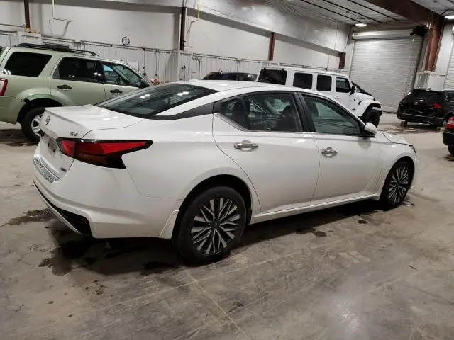 2023 NISSAN ALTIMA SV  