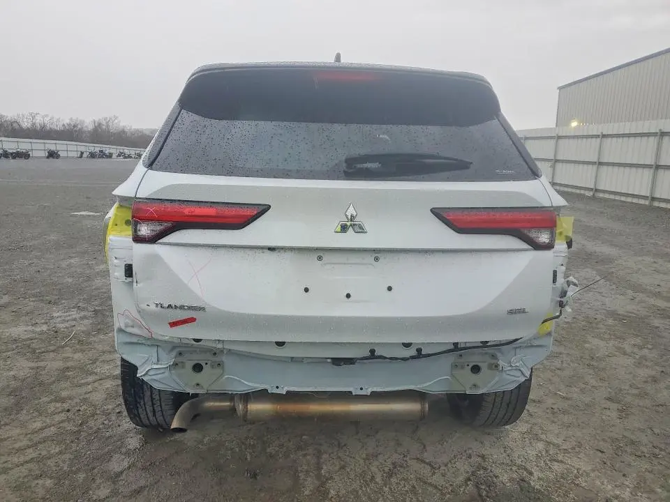 2024 MITSUBISHI OUTLANDER SEL  