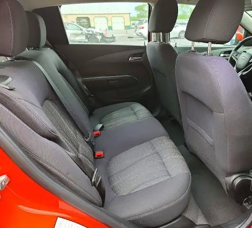 2013 CHEVROLET SONIC LT  