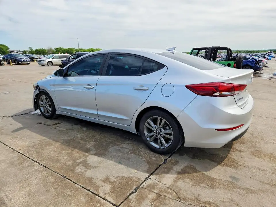 2018 HYUNDAI ELANTRA SEL  