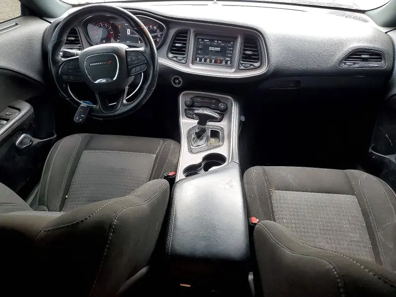 2022 DODGE CHALLENGER SXT  