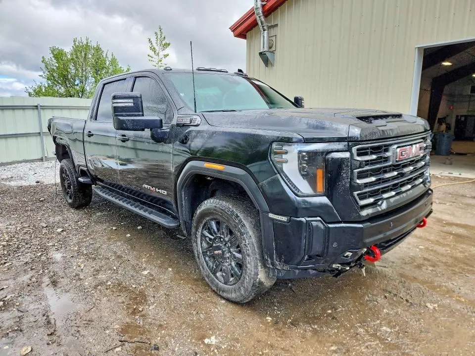 2025 GMC SIERRA K2500 AT4  