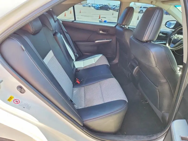 2013 TOYOTA CAMRY SE  