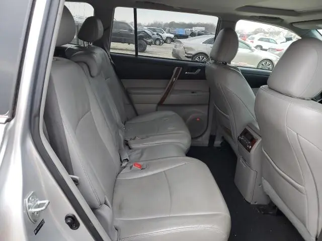 2011 TOYOTA HIGHLANDER LIMITED  