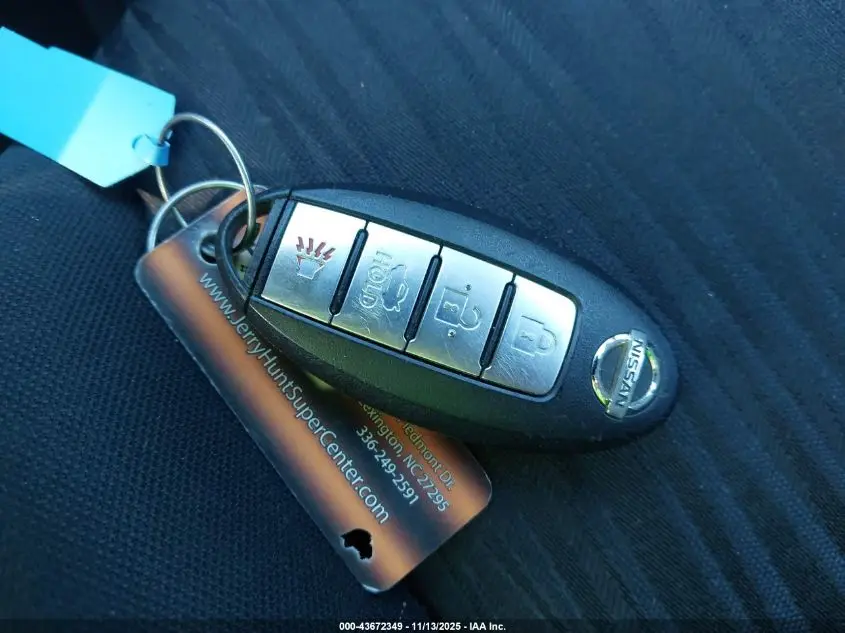 2017 NISSAN SENTRA SV