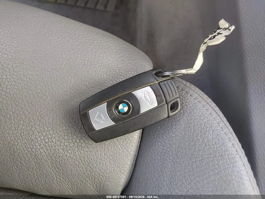 2010 BMW 328I  
