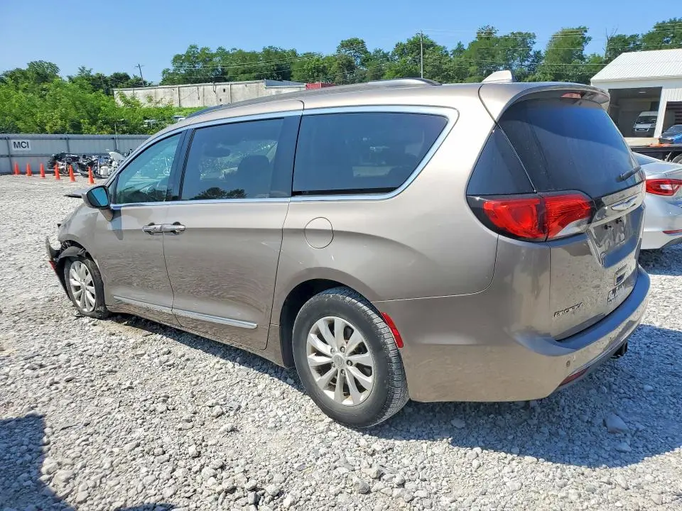 2017 CHRYSLER PACIFICA TOURING L  