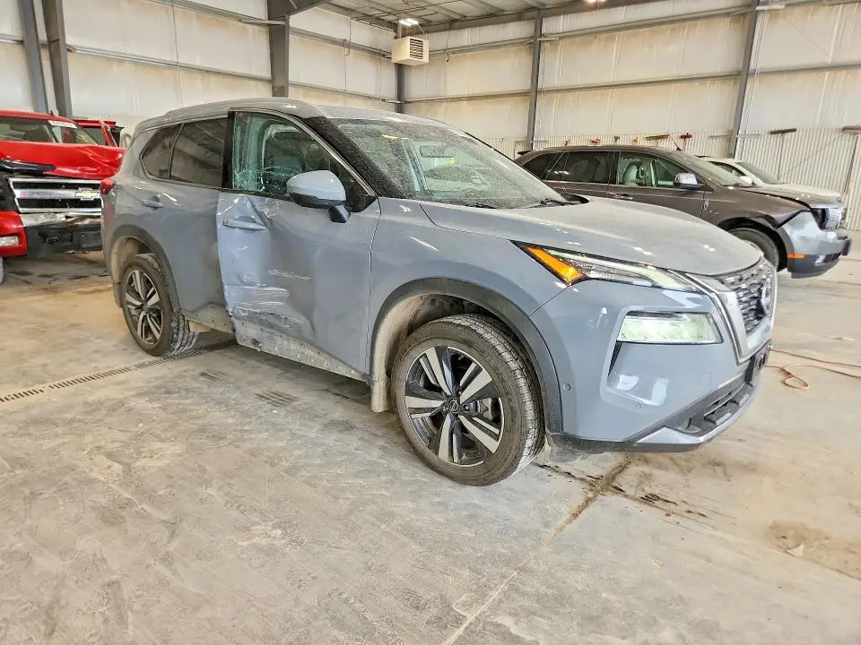 2023 NISSAN ROGUE SL  