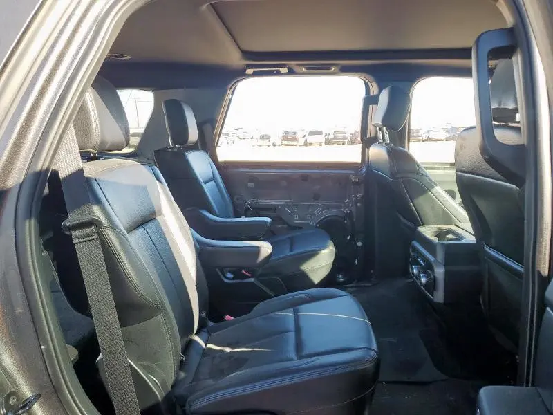 2020 FORD EXPEDITION XLT  