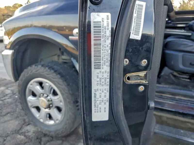 2014 RAM 2500 LARAMIE  