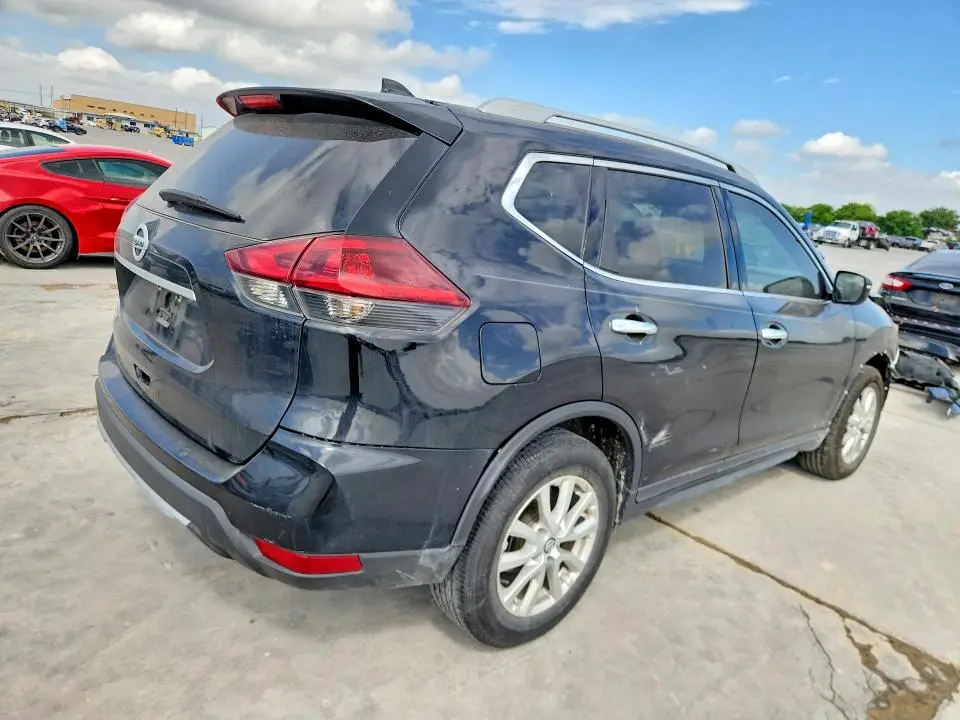 2019 NISSAN ROGUE S  
