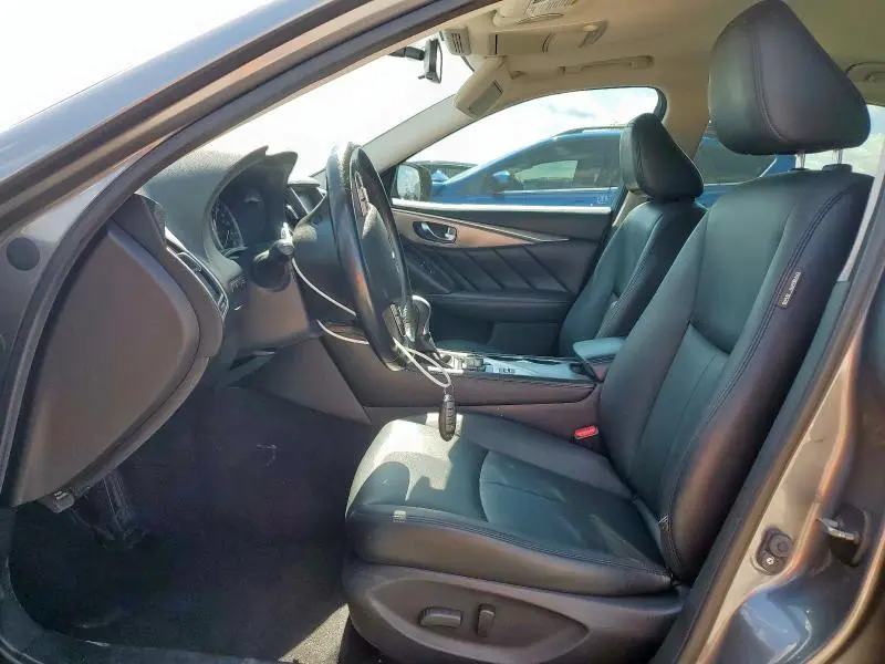 2015 INFINITI Q50 BASE  