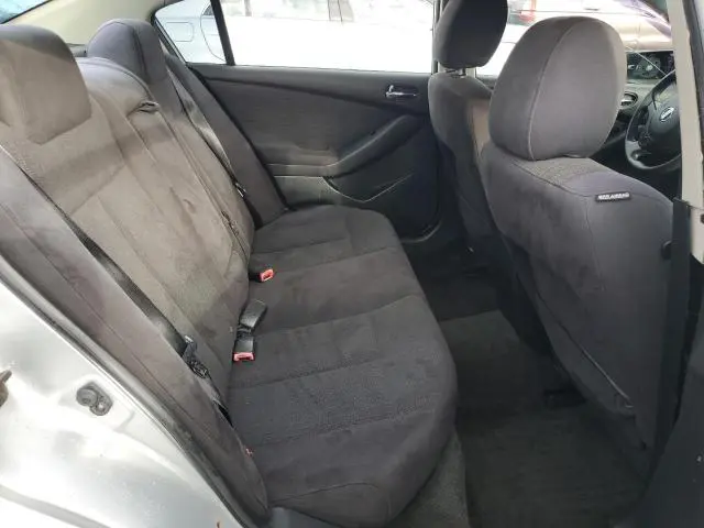 2010 NISSAN ALTIMA BASE  