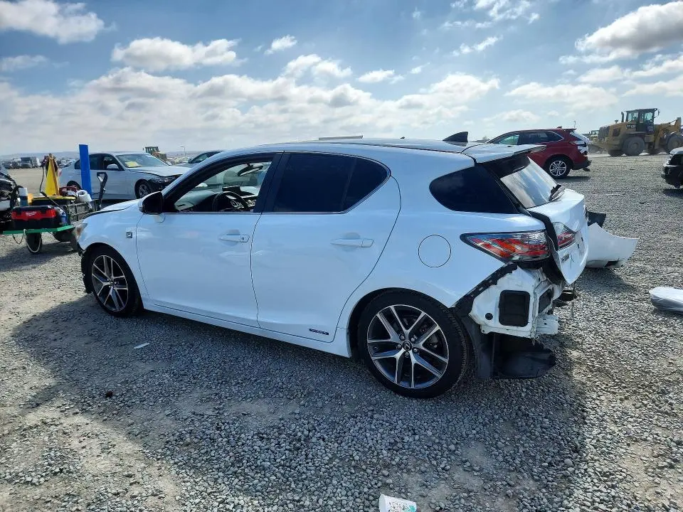 2015 LEXUS CT 200  