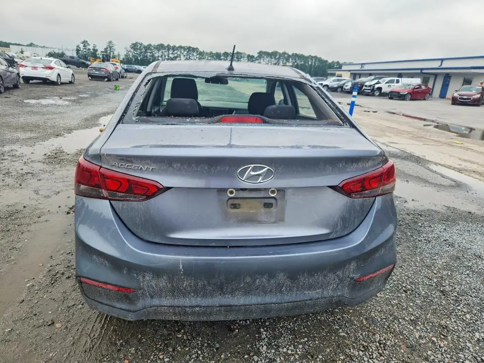 2018 HYUNDAI ACCENT SE  