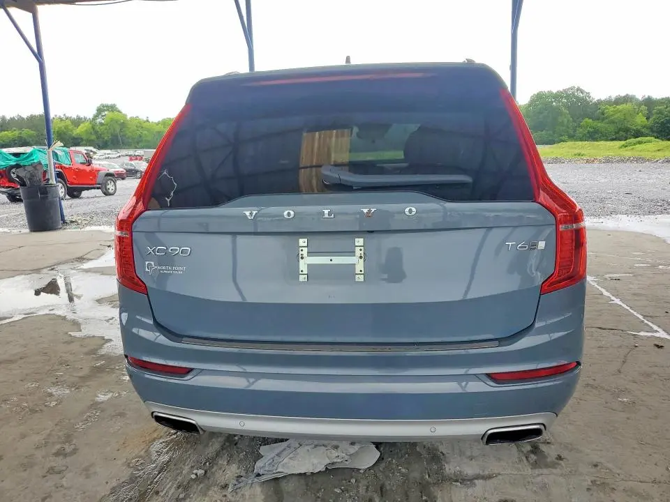 2020 VOLVO XC90 T6 MOMENTUM  