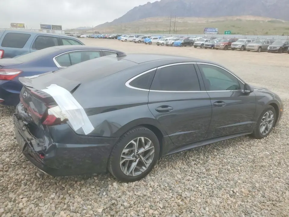 2022 HYUNDAI SONATA SEL  