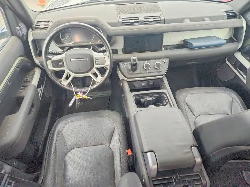 2023 LAND ROVER DEFENDER 110 X-DYNAMIC SE  