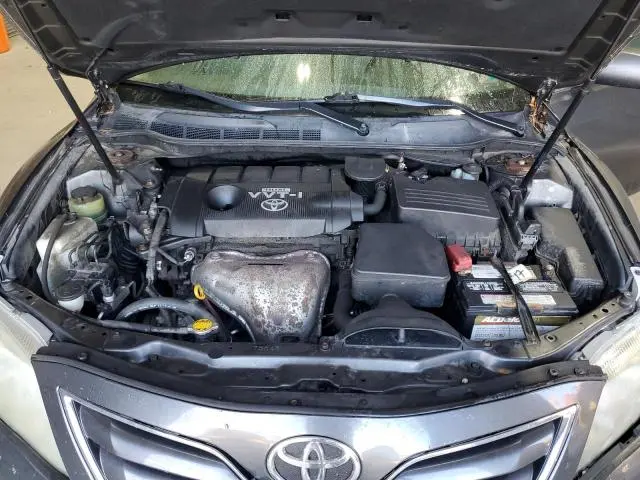 2010 TOYOTA CAMRY BASE  